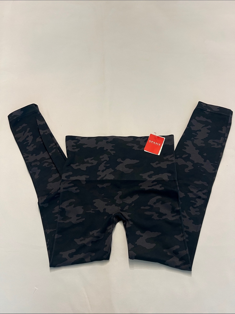 SPANX Black Camo High-Waist Leggings Size Large NWT